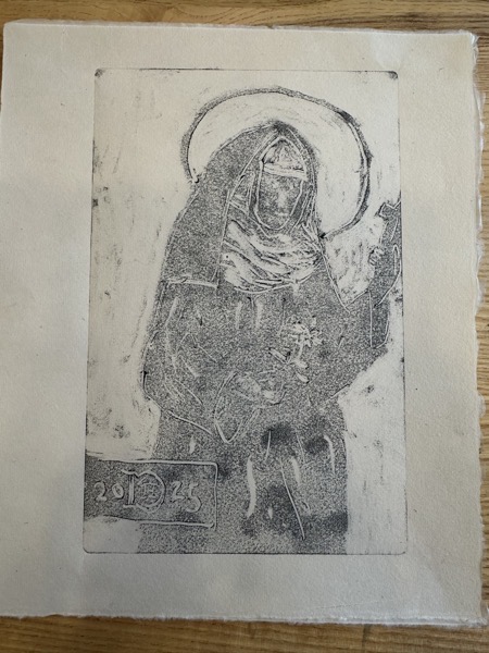 My second monotype, an image of St Rita of Cascia. This time I removed a lot of the ink and tried to keep the black only for her habit and the halo, I intentionally left smudges of black in the background. A technical failure left the black less profound than intended