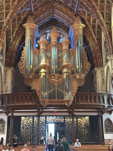 A bonus picture showing the choir loft and the pipes of the main organ of the cathedral which is just a really beautiful sight. The star in the top center of the organ pipes will with a certain setting spin while chimes play.