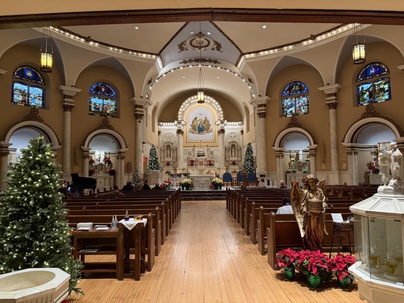 IMG_1184.jpeg The interior of the church showing the ornate decorations which were developed over the course of the church’s roughyl 150 year history.